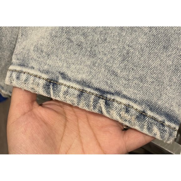 KENDALL + KYLIE The Icon High Rise Distressed Straight Leg Jeans - Picture 7 of 7